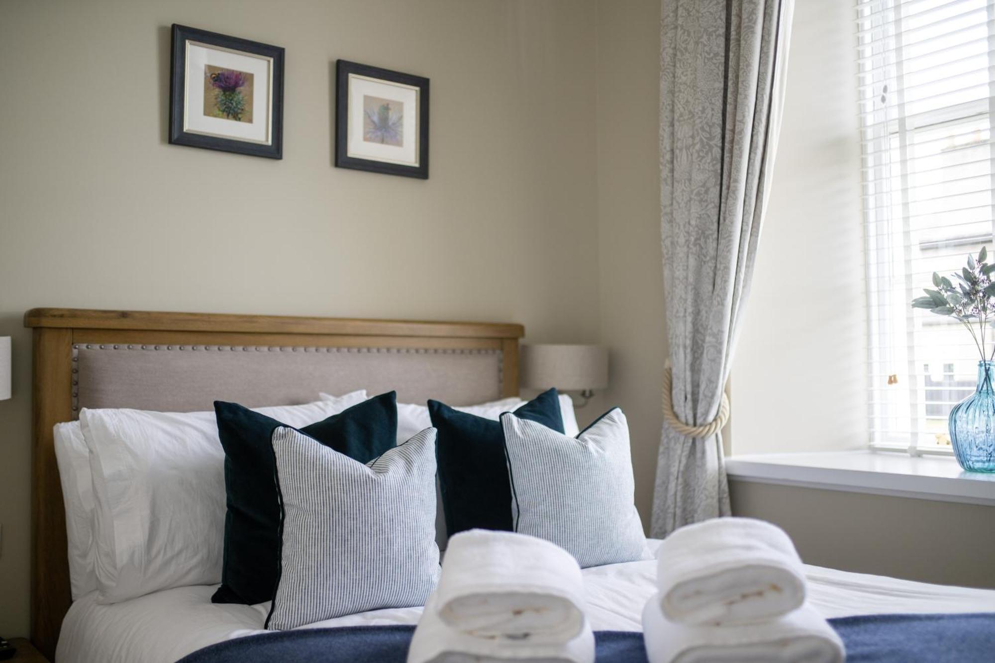 Apartament 1 Old Edinburgh Court Inverness Zewnętrze zdjęcie